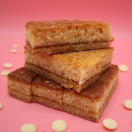 Blondies met abrikozen-sinaasappel vulling (6 stukjes)